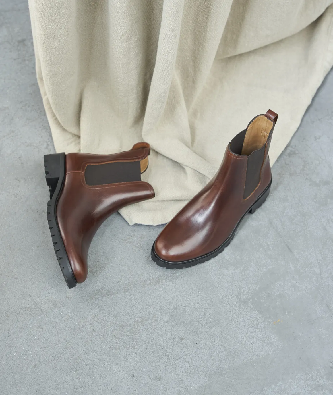 Femme Paire et Fils Boots-BOTTINES CHELSEA COMMANDO EN CUIR MARRON PATINÉ