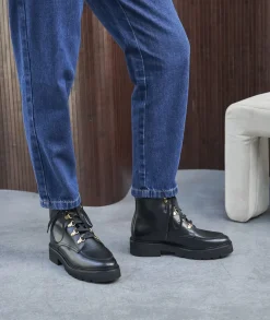 Femme Paire et Fils Boots-COMBAT BOOTS FEMME EN CUIR NOIR