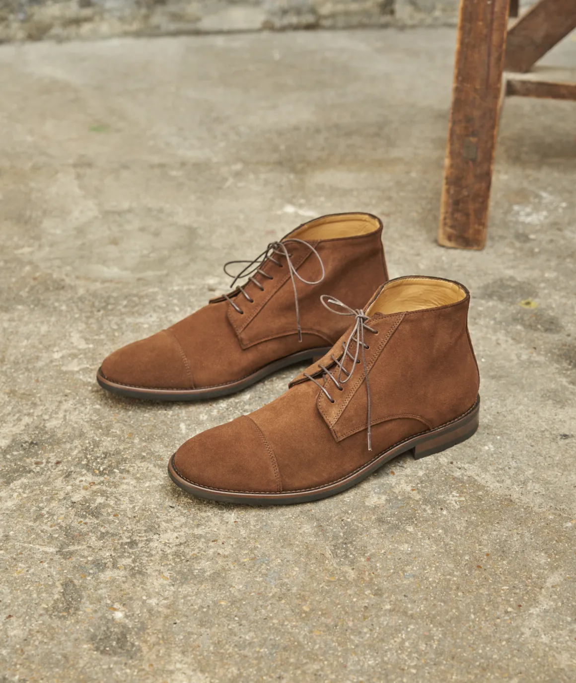 Homme Paire et Fils Desert Boots-Desert boots en daim marron