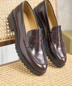 Femme Paire et Fils Mocassins Et Derbies-Mocassin en cuir cerise vernis