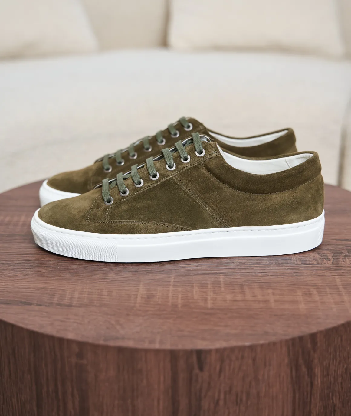 Homme Paire et Fils Sneakers-Sneakers homme en daim kaki